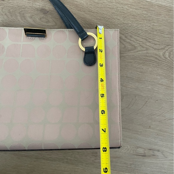 Kate Spade Small Tote Shoulder Bag in Gold and Black with Classic Print - Picture 13 of 14